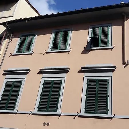 Apartment Style Florence